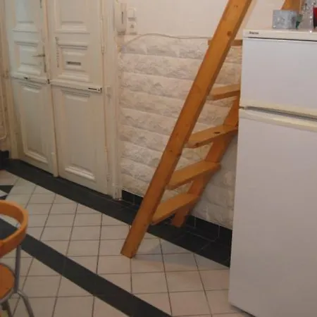 - Veres Palne Daire *